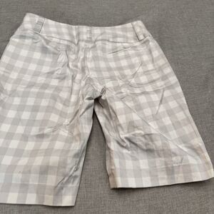 Sharagano Studio Size 8 Cotton Spandex Zip Walking Shorts | White & Grey Check |